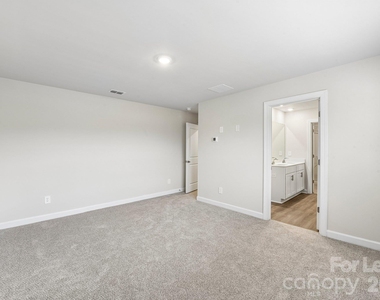 1547 31st Street Ne - Photo Thumbnail 19