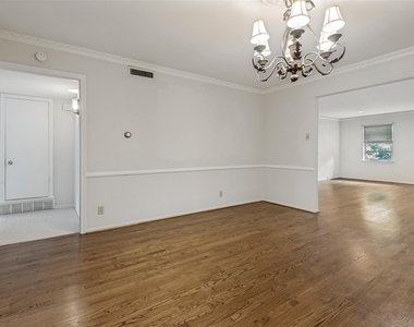 6211 Bandera Avenue - Photo Thumbnail 6
