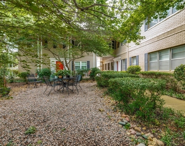 6211 Bandera Avenue - Photo Thumbnail 4