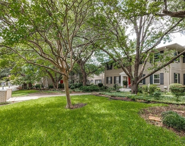 6211 Bandera Avenue - Photo Thumbnail 2