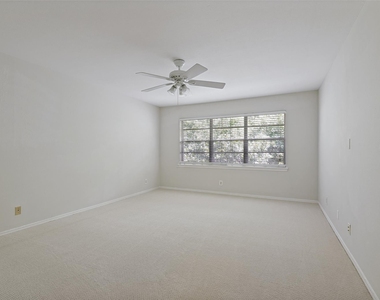 6211 Bandera Avenue - Photo Thumbnail 18