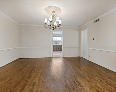 6211 Bandera Avenue - Photo Thumbnail 12
