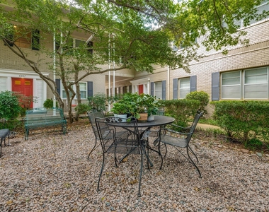 6211 Bandera Avenue - Photo Thumbnail 5
