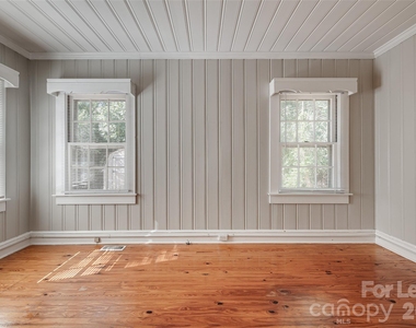 525 Forest Lane - Photo Thumbnail 18