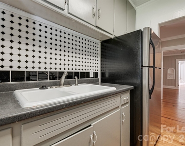 525 Forest Lane - Photo Thumbnail 17