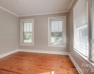 525 Forest Lane - Photo Thumbnail 9