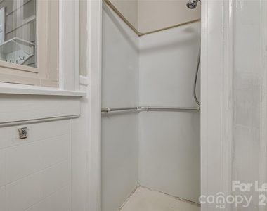 525 Forest Lane - Photo Thumbnail 11