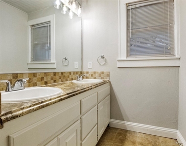 3317 W 5th Street - Photo Thumbnail 26