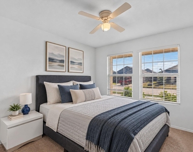 1210 Wildflower Street - Photo Thumbnail 14