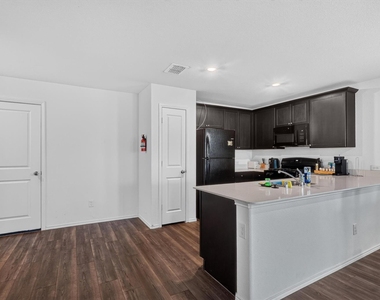 1210 Wildflower Street - Photo Thumbnail 3