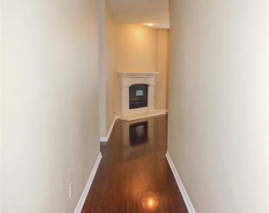 2661 Lake Ridge Drive - Photo Thumbnail 14