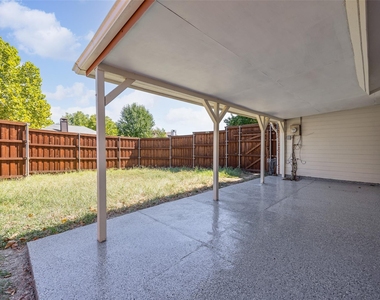 8400 Willow Creek Drive - Photo Thumbnail 19