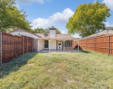 8400 Willow Creek Drive - Photo Thumbnail 22