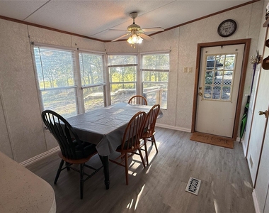 122 Private Road 198 - Photo Thumbnail 4