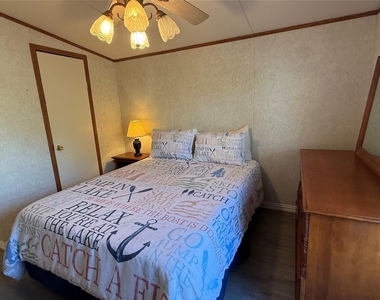 122 Private Road 198 - Photo Thumbnail 27