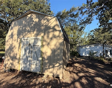 122 Private Road 198 - Photo Thumbnail 37