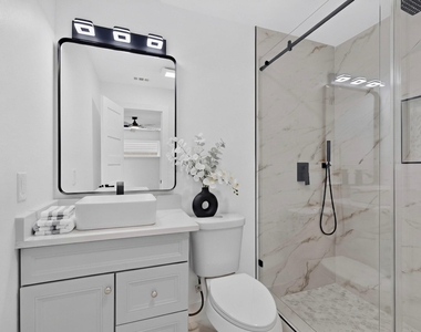 2330 Cody Drive - Photo Thumbnail 15
