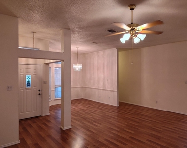 121 Canterbury Street - Photo Thumbnail 4