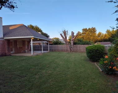 121 Canterbury Street - Photo Thumbnail 22