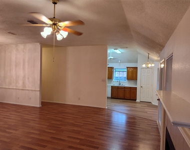 121 Canterbury Street - Photo Thumbnail 6