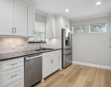 16817 Rustic Meadows Drive - Photo Thumbnail 7