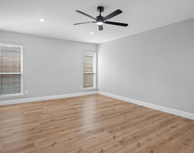 16817 Rustic Meadows Drive - Photo Thumbnail 10