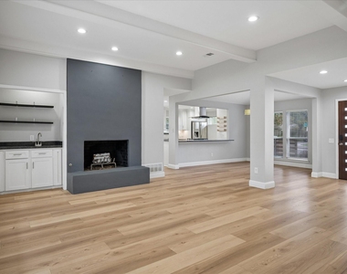 16817 Rustic Meadows Drive - Photo Thumbnail 2