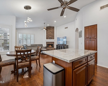 4421 E Mossman Road - Photo Thumbnail 11