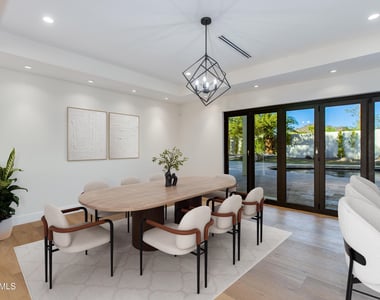 5919 N 45th Street - Photo Thumbnail 11
