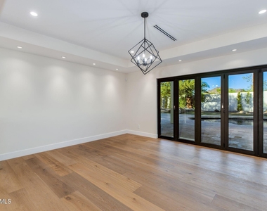 5919 N 45th Street - Photo Thumbnail 12