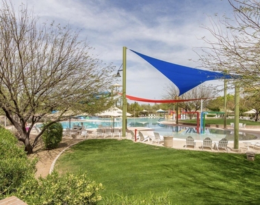 2869 N Coronado Drive - Photo Thumbnail 38