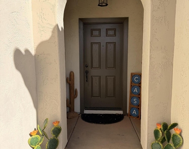 2869 N Coronado Drive - Photo Thumbnail 1