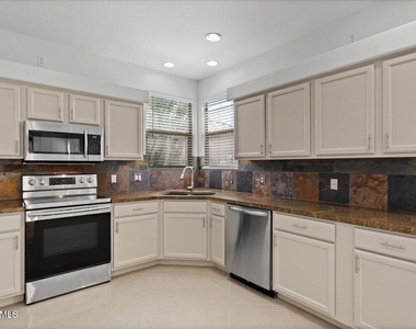 14250 N Saguaro Boulevard - Photo Thumbnail 7