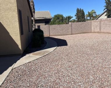 2114 E Cherry Hills Place - Photo Thumbnail 36