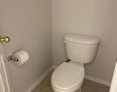 2114 E Cherry Hills Place - Photo Thumbnail 31