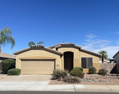 2114 E Cherry Hills Place - Photo Thumbnail 1