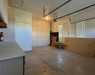 1345 E Lovebird Court - Photo Thumbnail 22