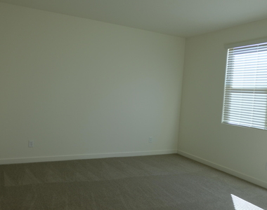 9857 E Telemetry Drive - Photo Thumbnail 17