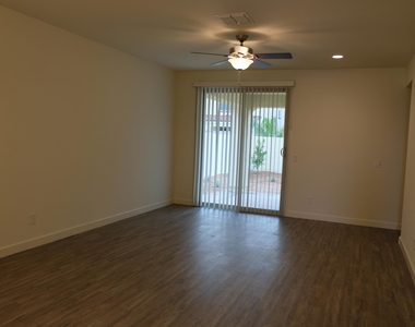 9857 E Telemetry Drive - Photo Thumbnail 7