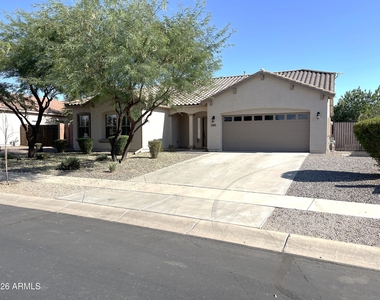 2981 E Tiffany Way - Photo Thumbnail 1