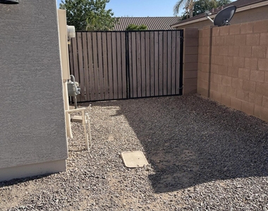 2981 E Tiffany Way - Photo Thumbnail 9