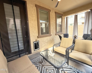 3272 E Meadowview Drive - Photo Thumbnail 28