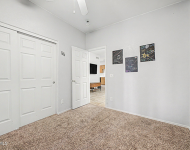 8800 N 107th Avenue - Photo Thumbnail 13