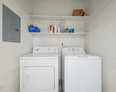 8800 N 107th Avenue - Photo Thumbnail 8
