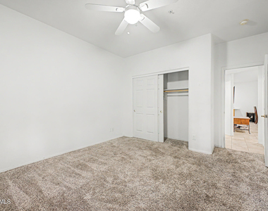 8800 N 107th Avenue - Photo Thumbnail 12