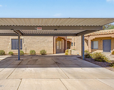 8800 N 107th Avenue - Photo Thumbnail 21