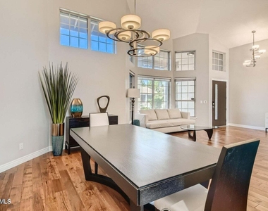 15827 S 36th Street - Photo Thumbnail 8