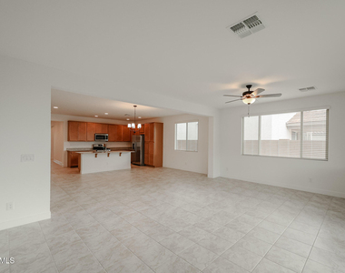 14827 W Smoketree Drive - Photo Thumbnail 5