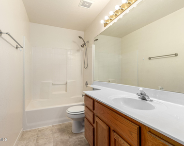 4133 W Kimberly Way - Photo Thumbnail 13