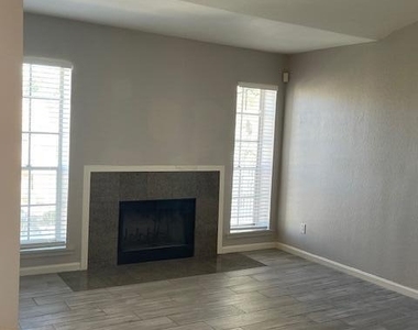 200 E Southern Avenue - Photo Thumbnail 5